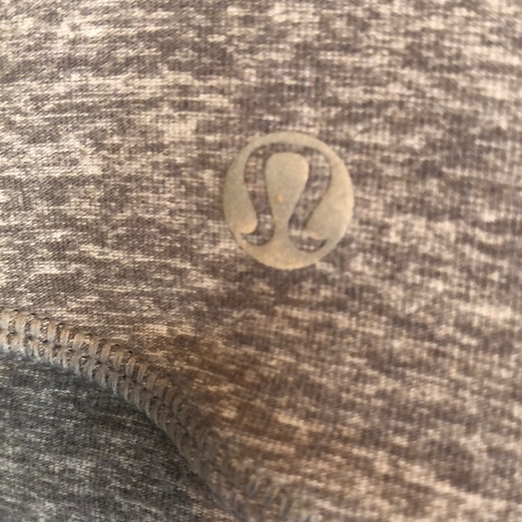 Lululemon Quarter Zip Jacket Size 4 RARE - Picture 5 of 6